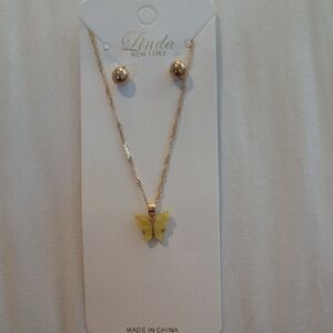 Linda New York Yellow Butterfly Necklace and Earring Set NWT